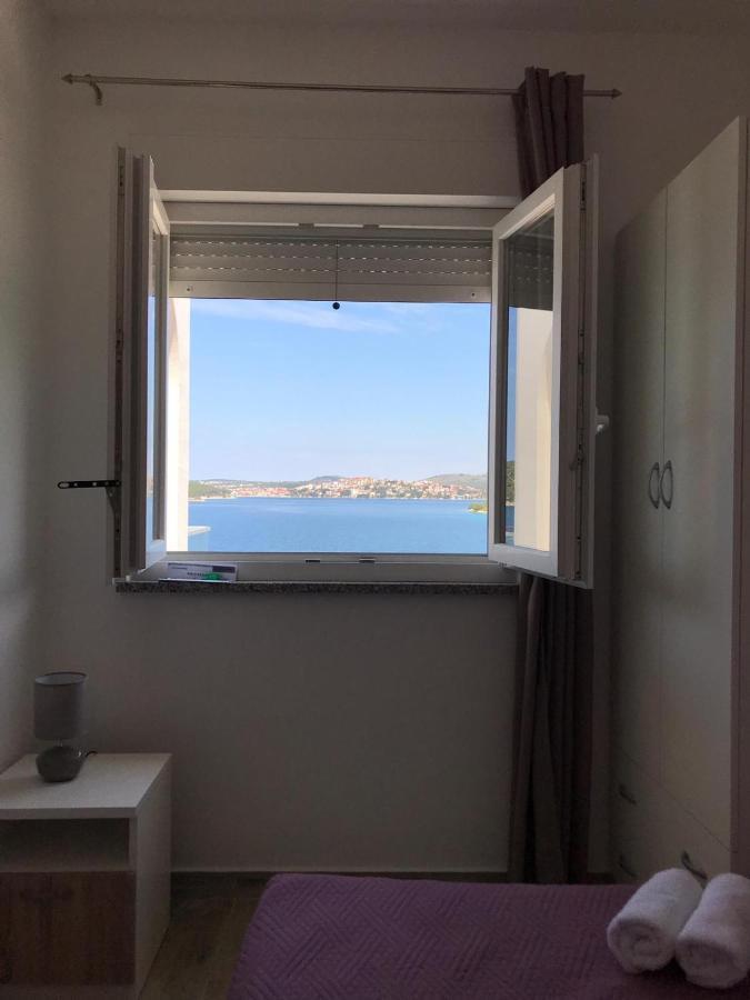 Apartmani Malis Ražanj Eksteriør billede