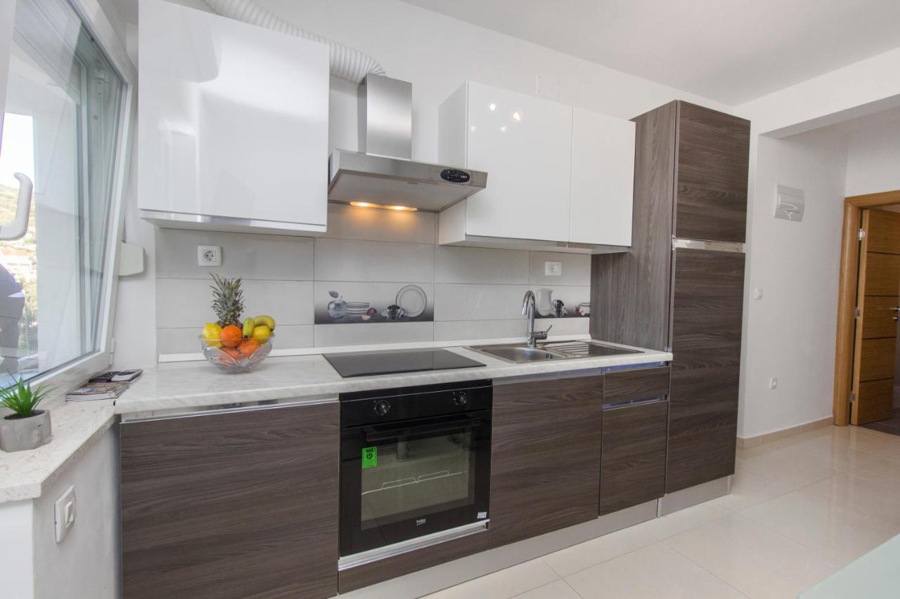 Apartmani Malis Ražanj Eksteriør billede