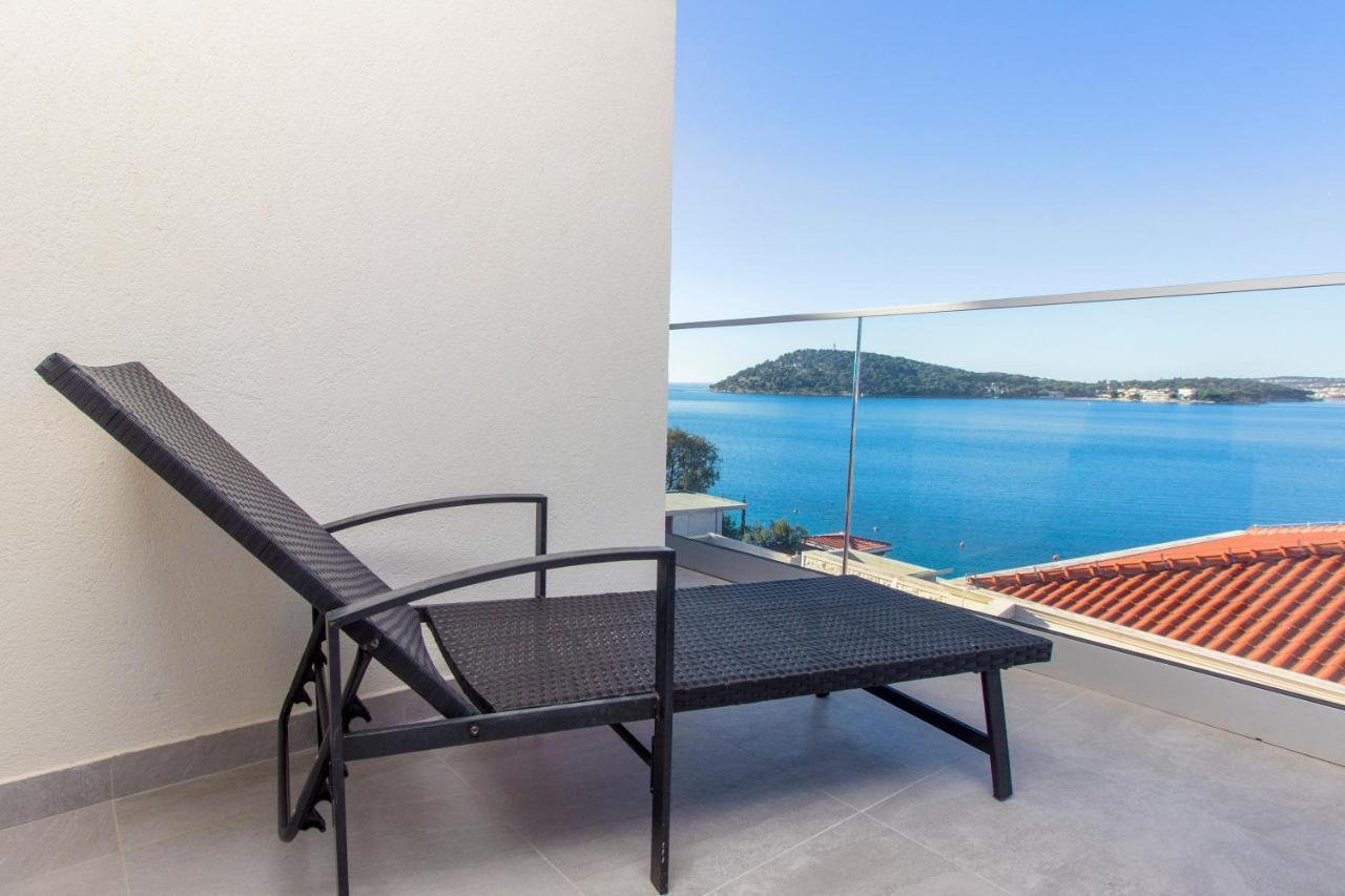 Apartmani Malis Ražanj Eksteriør billede